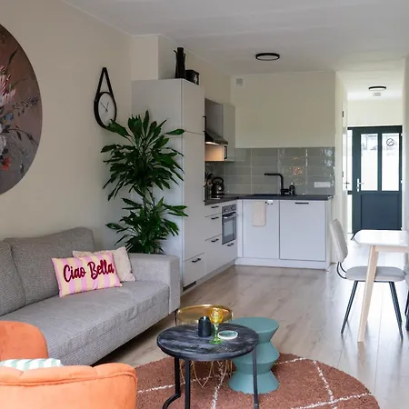بيت للعطل 10 Persons Tulpenacker Comfort Roelofarendsveen