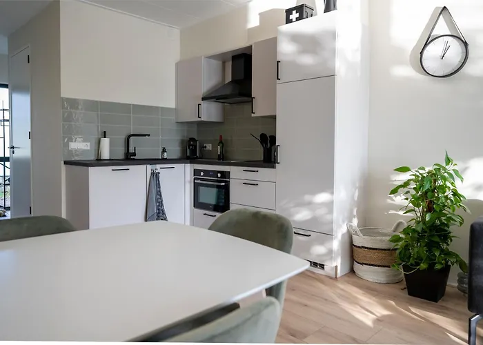 10 Persons Tulpenacker Comfort Vakantiehuis *